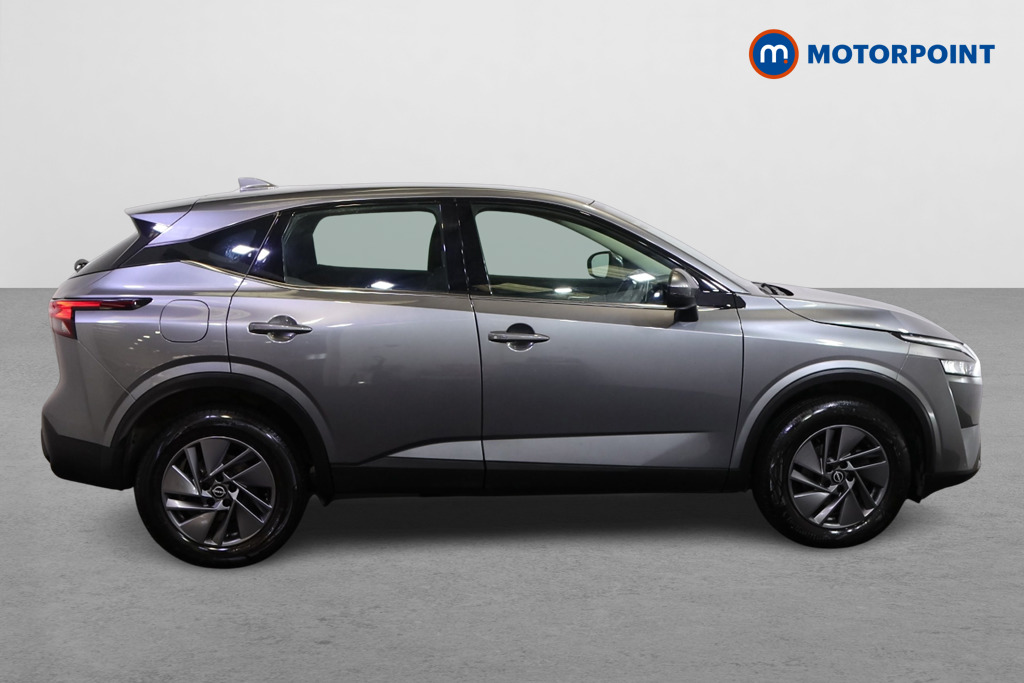Nissan Qashqai Acenta Premium Automatic Petrol SUV - Stock Number (1587634) - Drivers side