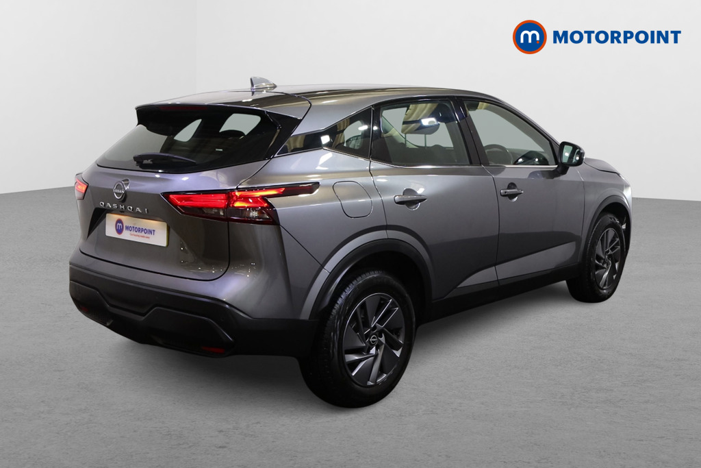 Nissan Qashqai Acenta Premium Automatic Petrol SUV - Stock Number (1587634) - Drivers side rear corner