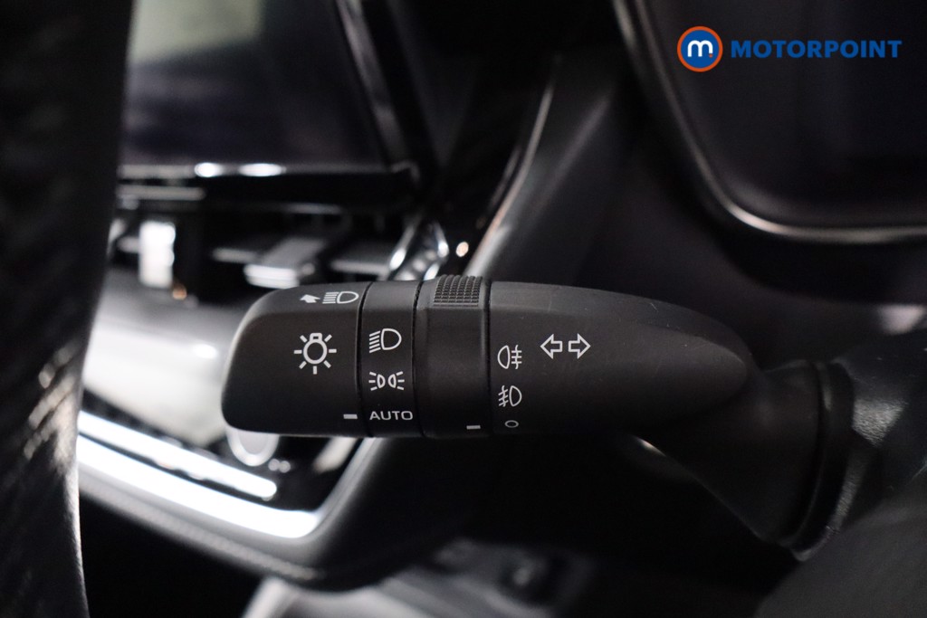 Toyota Corolla Icon Automatic Petrol-Electric Hybrid Hatchback - Stock Number (1587653) - 19th supplementary image