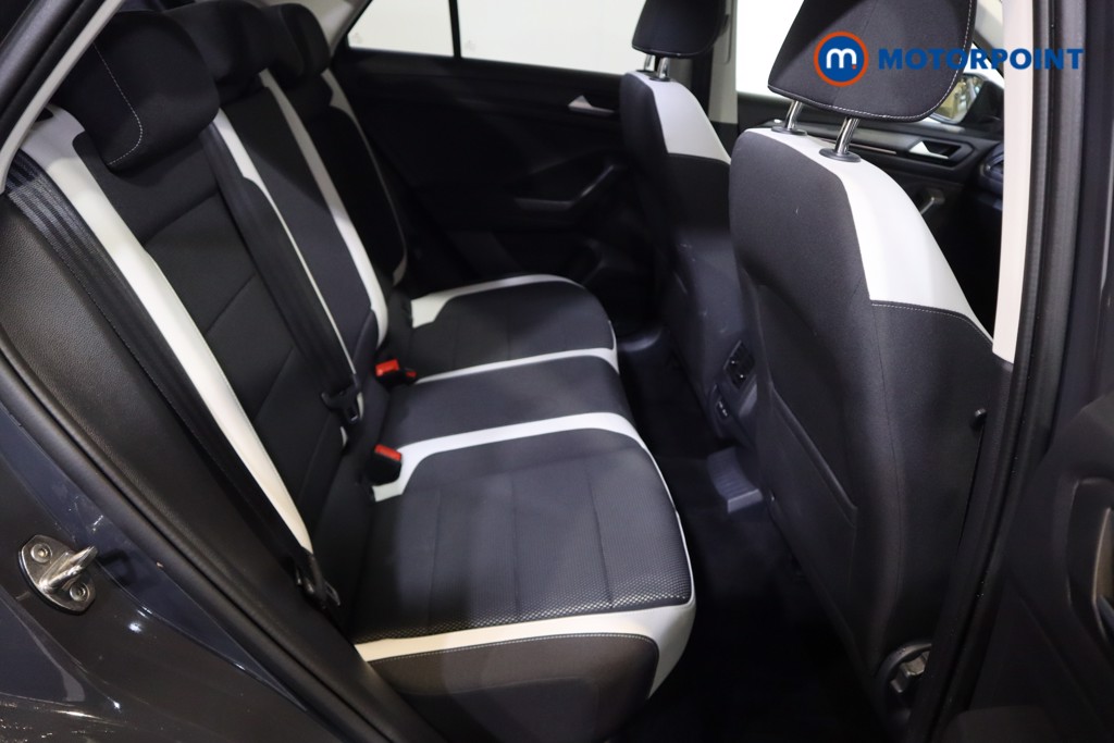 Volkswagen T-Roc SEL Automatic Petrol SUV - Stock Number (1588042) - 7th supplementary image