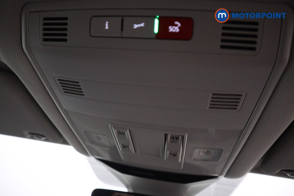 Volkswagen T-Roc SEL Automatic Petrol SUV - Stock Number (1588042) - 23rd supplementary image