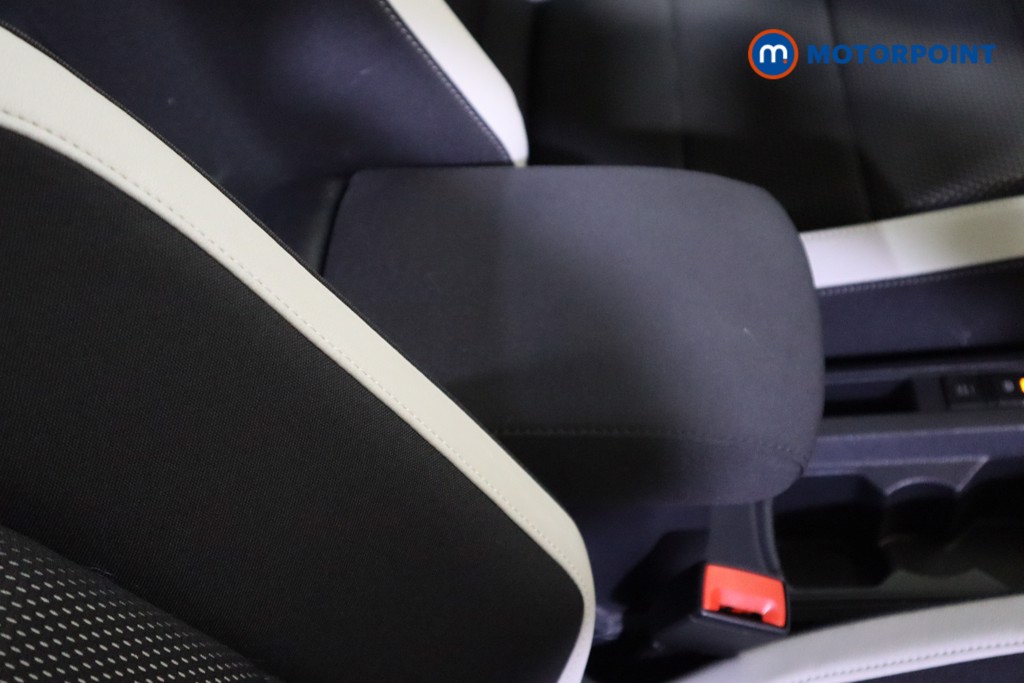 Volkswagen T-Roc SEL Automatic Petrol SUV - Stock Number (1588042) - 24th supplementary image