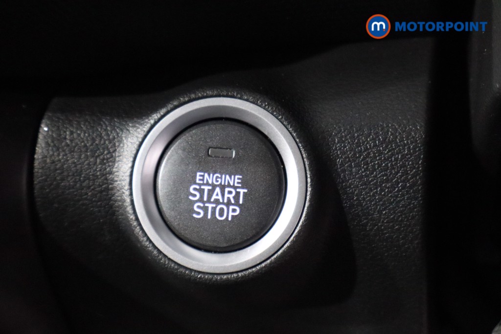Hyundai Kona Premium Automatic Petrol-Electric Hybrid SUV - Stock Number (1588096) - 13th supplementary image