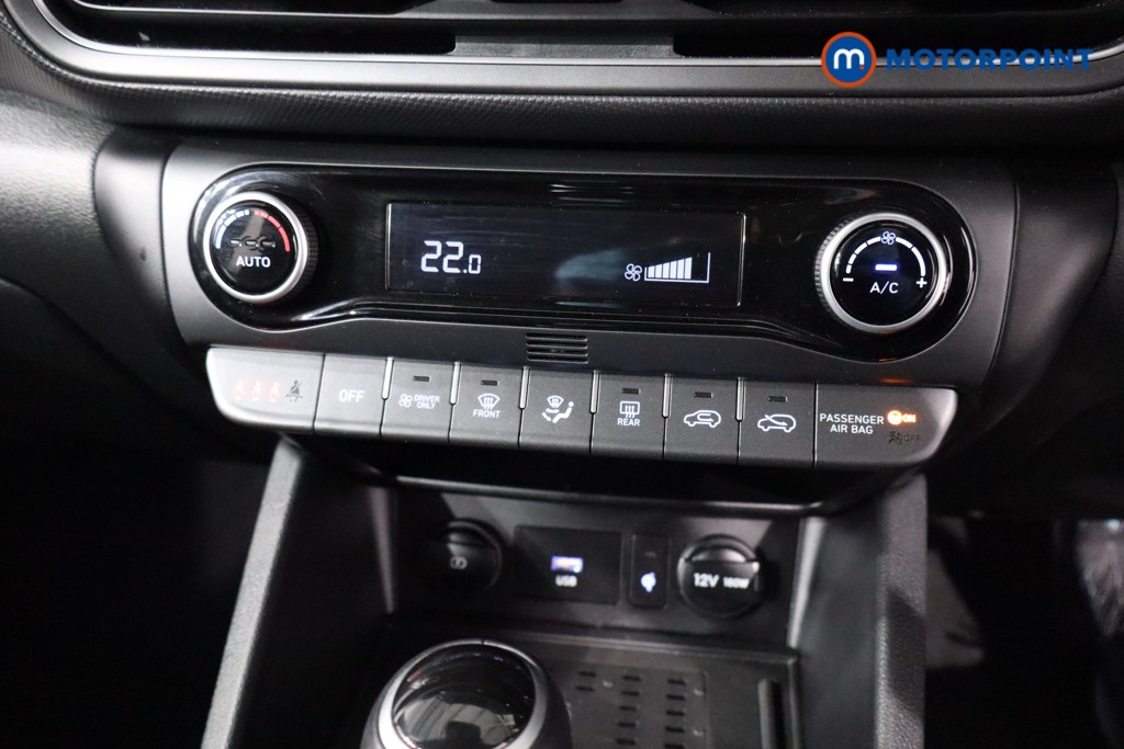 Hyundai Kona Premium Automatic Petrol-Electric Hybrid SUV - Stock Number (1588096) - 16th supplementary image