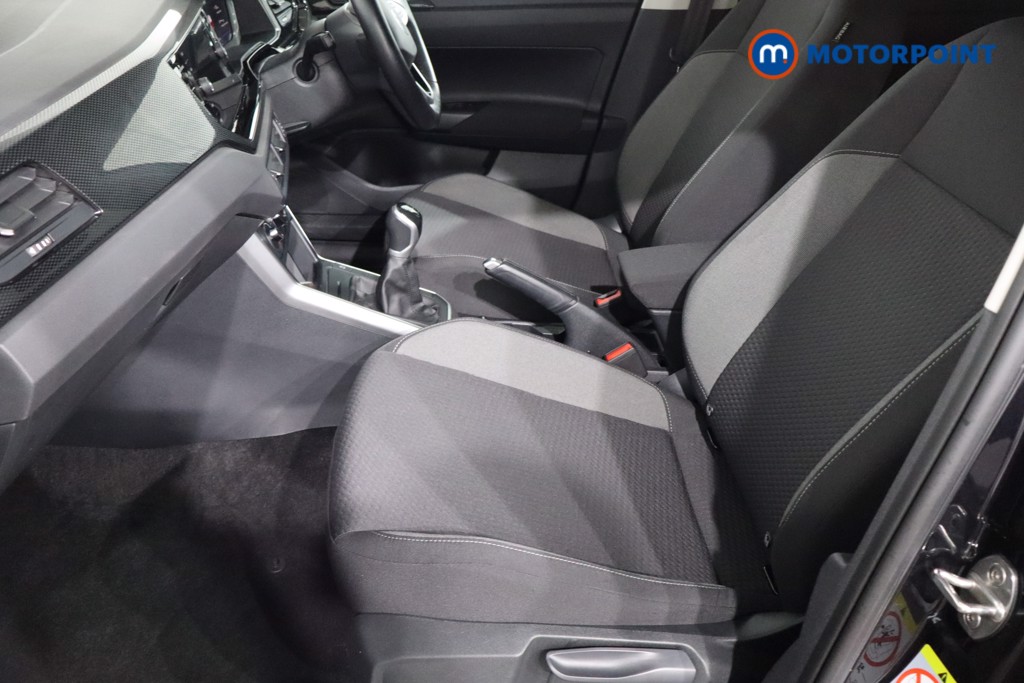 Volkswagen Polo Life Manual Petrol Hatchback - Stock Number (1588116) - 4th supplementary image