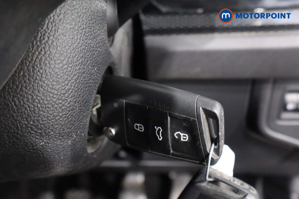 Volkswagen Polo Life Manual Petrol Hatchback - Stock Number (1588116) - 13th supplementary image