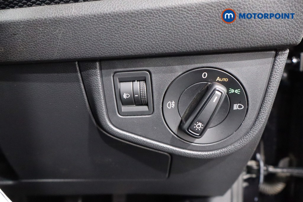Volkswagen Polo Life Manual Petrol Hatchback - Stock Number (1588116) - 21st supplementary image