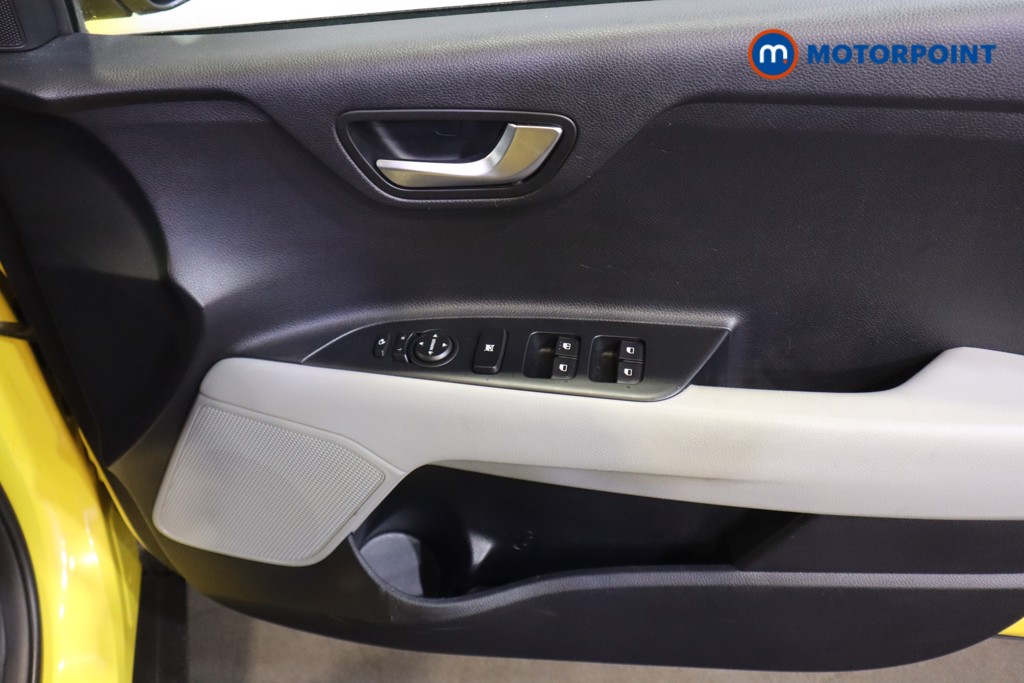 KIA Stonic 4 Automatic Petrol SUV - Stock Number (1588158) - 9th supplementary image