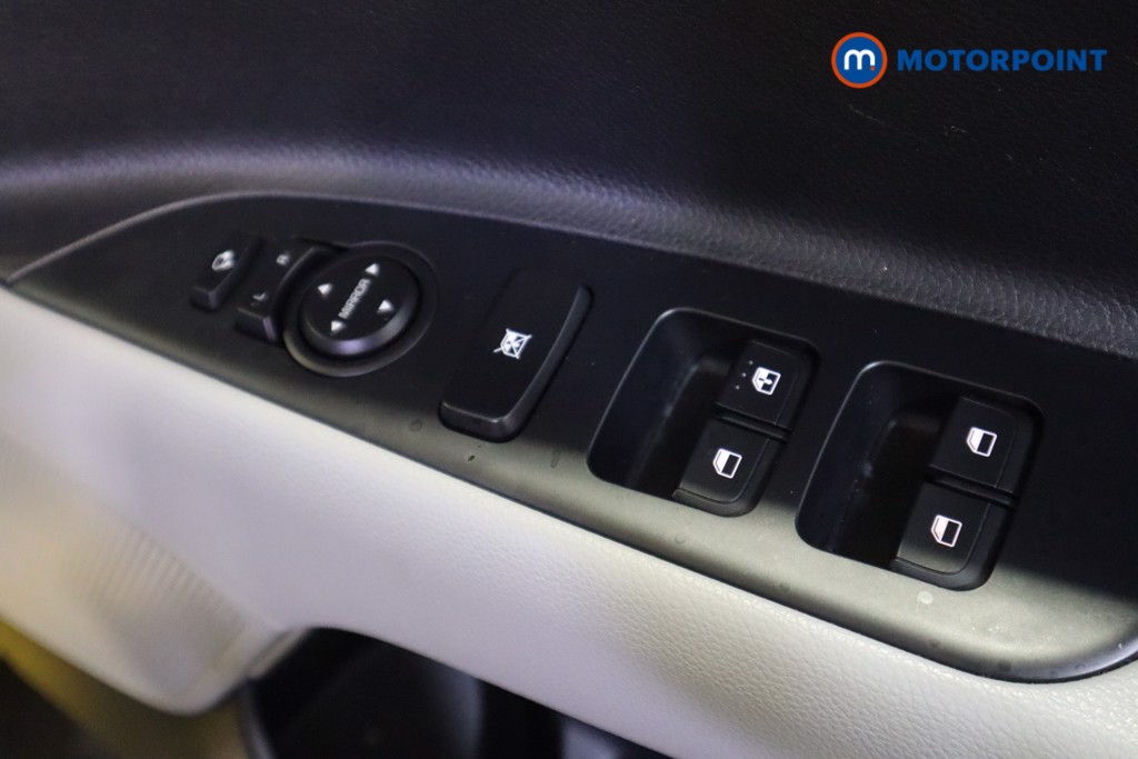 KIA Stonic 4 Automatic Petrol SUV - Stock Number (1588158) - 11th supplementary image