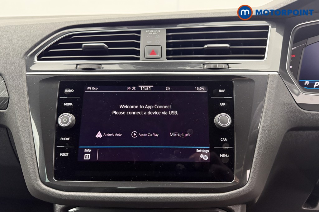 Volkswagen Tiguan R-Line Automatic Petrol SUV - Stock Number (1588187) - 10th supplementary image