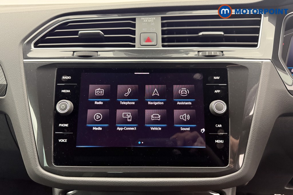 Volkswagen Tiguan R-Line Automatic Petrol SUV - Stock Number (1588187) - 11th supplementary image