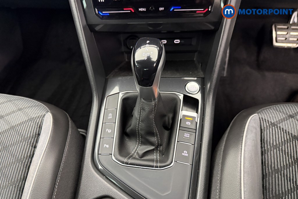 Volkswagen Tiguan R-Line Automatic Petrol SUV - Stock Number (1588187) - 13th supplementary image
