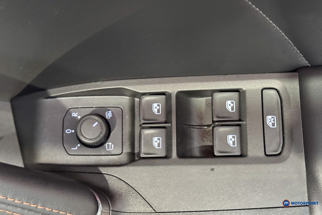 Cupra Leon V1 Design Edition Automatic Petrol Hatchback - Stock Number (1588231) - 10th supplementary image