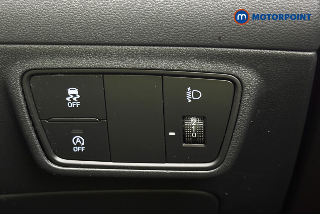 Hyundai Tucson Se Connect Manual Petrol SUV - Stock Number (1588245) - 32nd supplementary image
