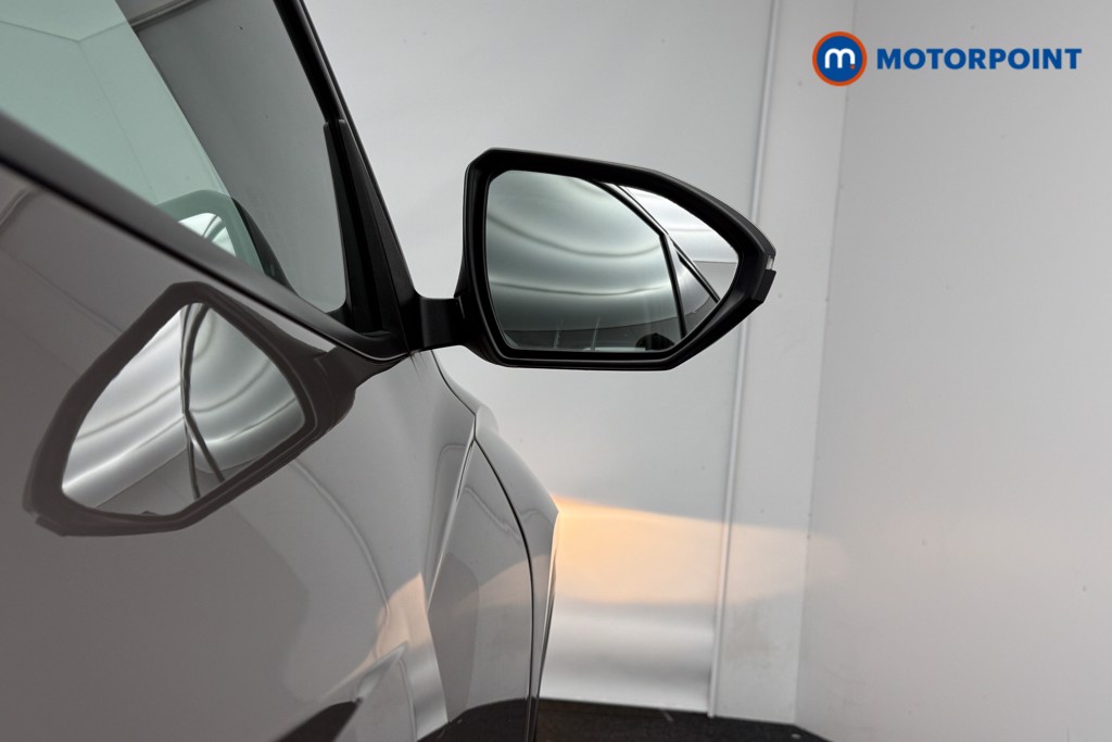 Hyundai Tucson Se Connect Manual Petrol SUV - Stock Number (1588245) - 37th supplementary image