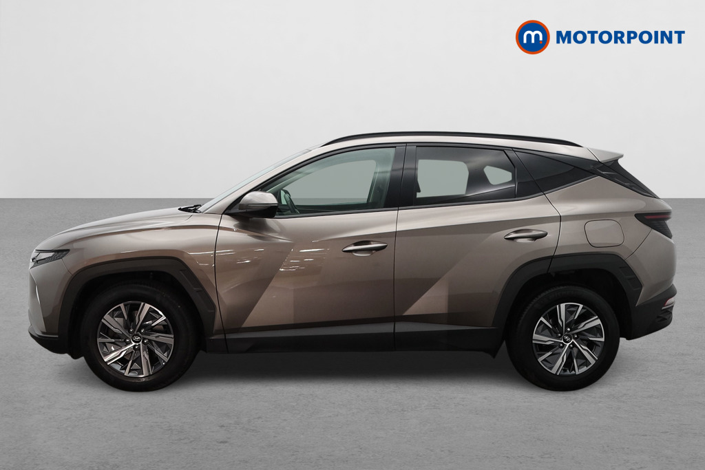 Hyundai Tucson Se Connect Manual Petrol SUV - Stock Number (1588245) - Passenger side