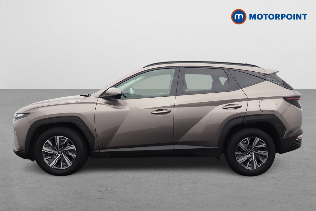 Hyundai Tucson Se Connect Manual Petrol SUV - Stock Number (1588246) - Passenger side