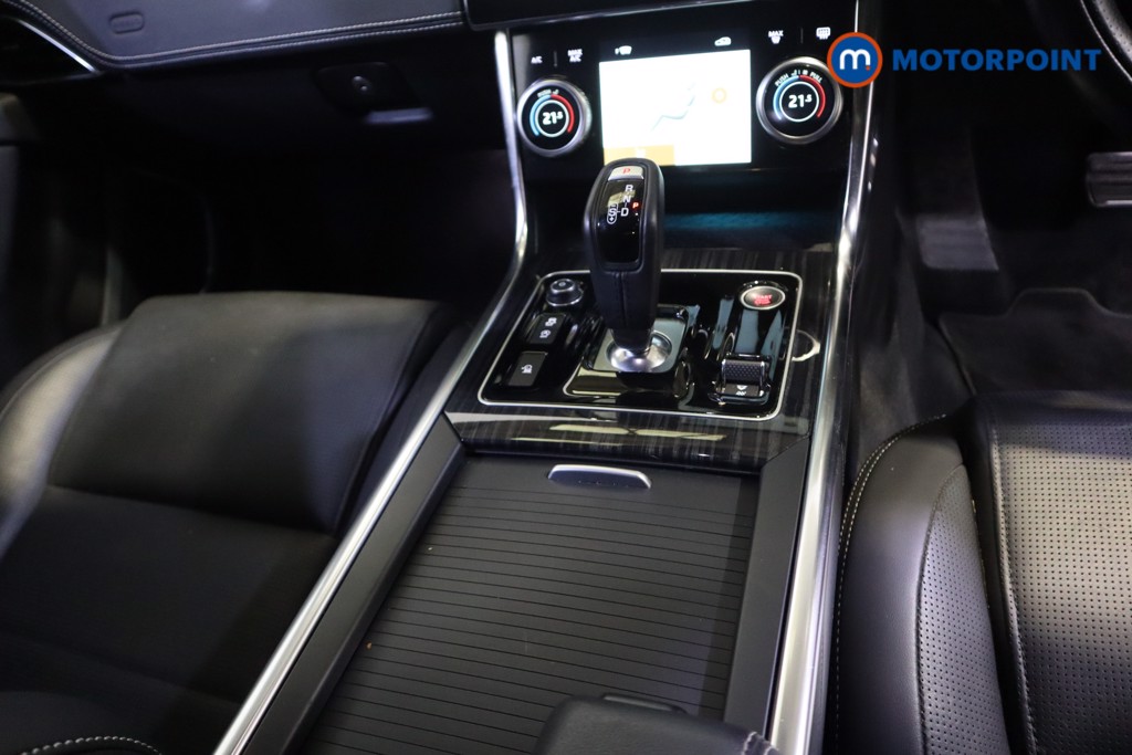 Jaguar XE R-Dynamic Hse Automatic Petrol Saloon - Stock Number (1588319) - 5th supplementary image