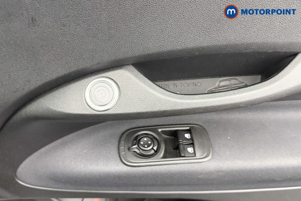 Fiat 500 Icon Automatic Electric Hatchback - Stock Number (1588615) - 15th supplementary image