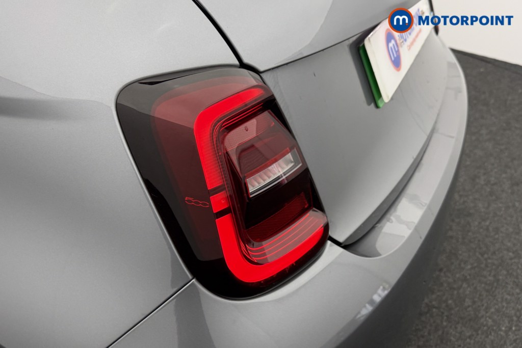 Fiat 500 Icon Automatic Electric Hatchback - Stock Number (1588615) - 22nd supplementary image