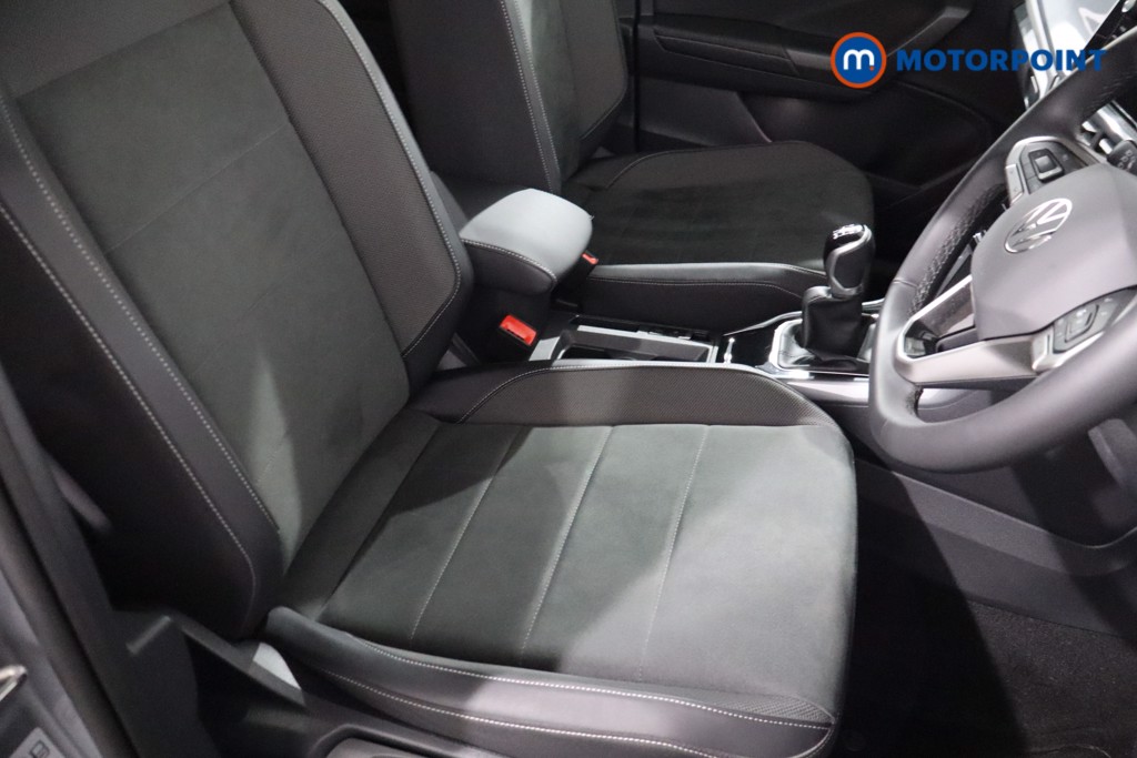 Volkswagen T-Roc Style Manual Petrol SUV - Stock Number (1588671) - 24th supplementary image