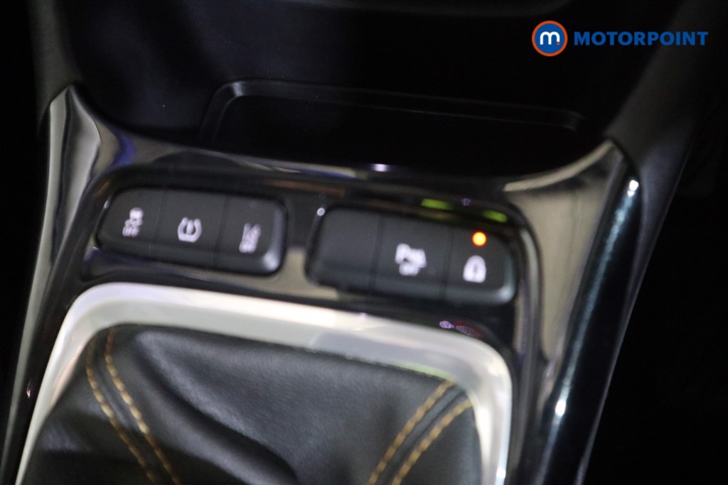 Vauxhall Crossland X Elite Nav Manual Petrol SUV - Stock Number (1579988) - 9th supplementary image