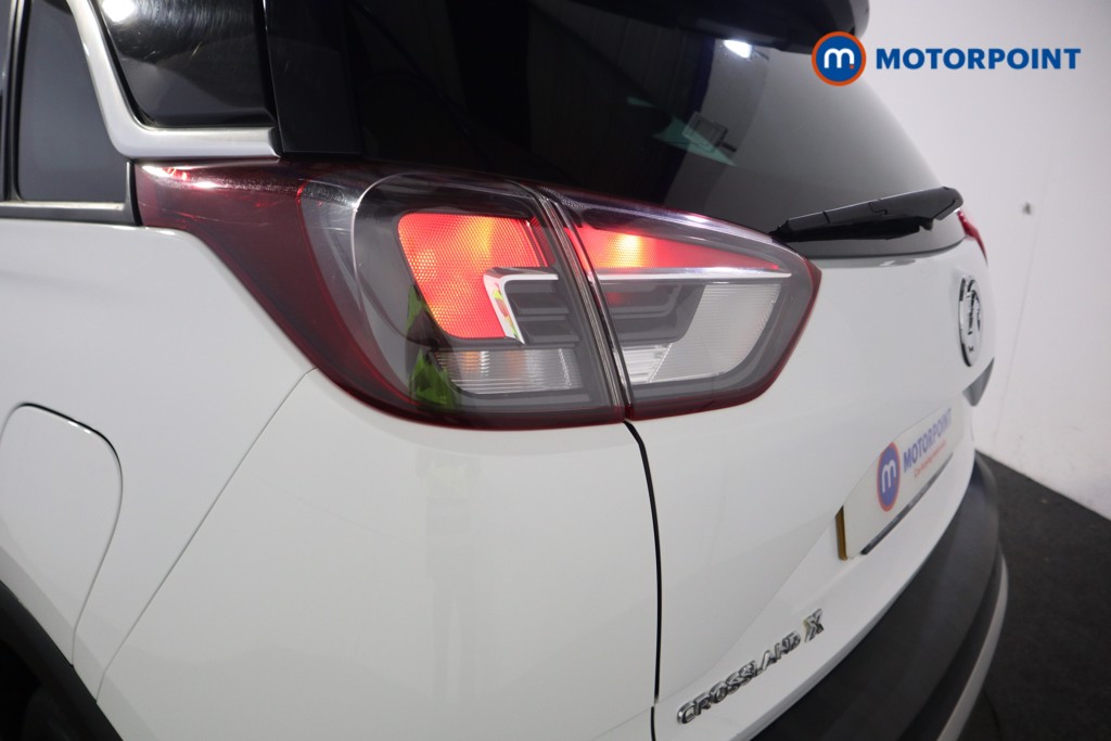 Vauxhall Crossland X Elite Nav Manual Petrol SUV - Stock Number (1579988) - 23rd supplementary image