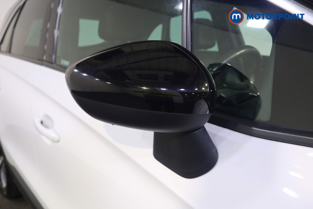 Vauxhall Crossland X Elite Nav Manual Petrol SUV - Stock Number (1579988) - 27th supplementary image