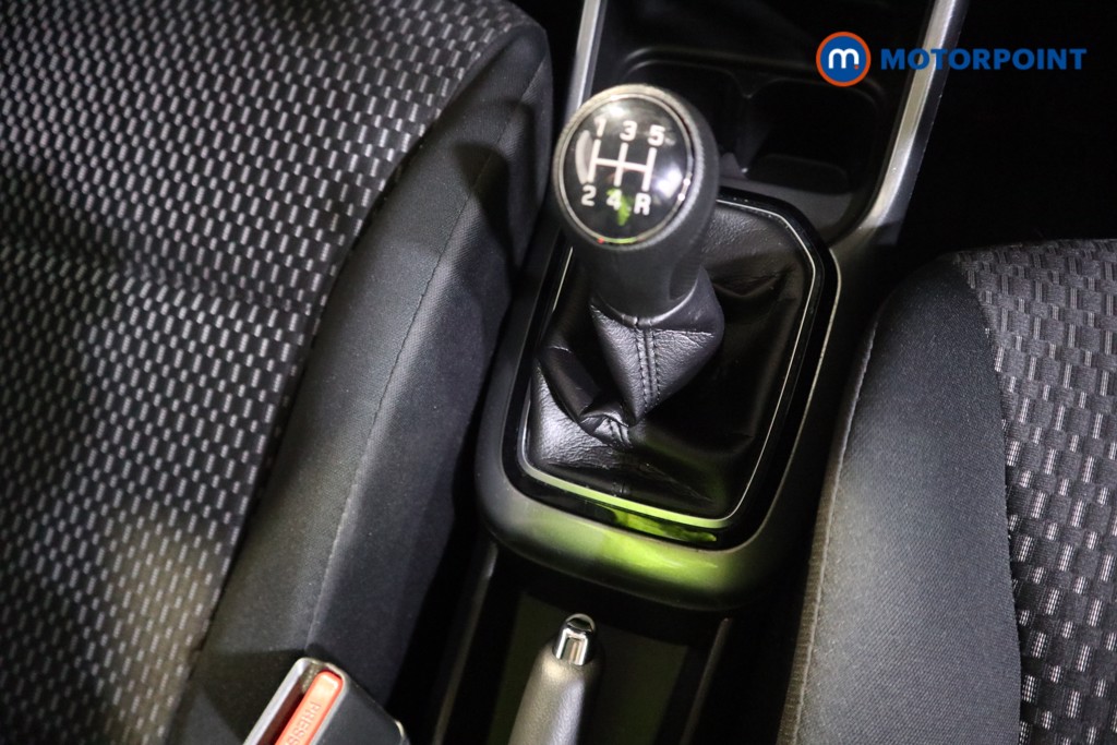 Suzuki Ignis SZ3 Manual Petrol SUV - Stock Number (1581289) - 8th supplementary image