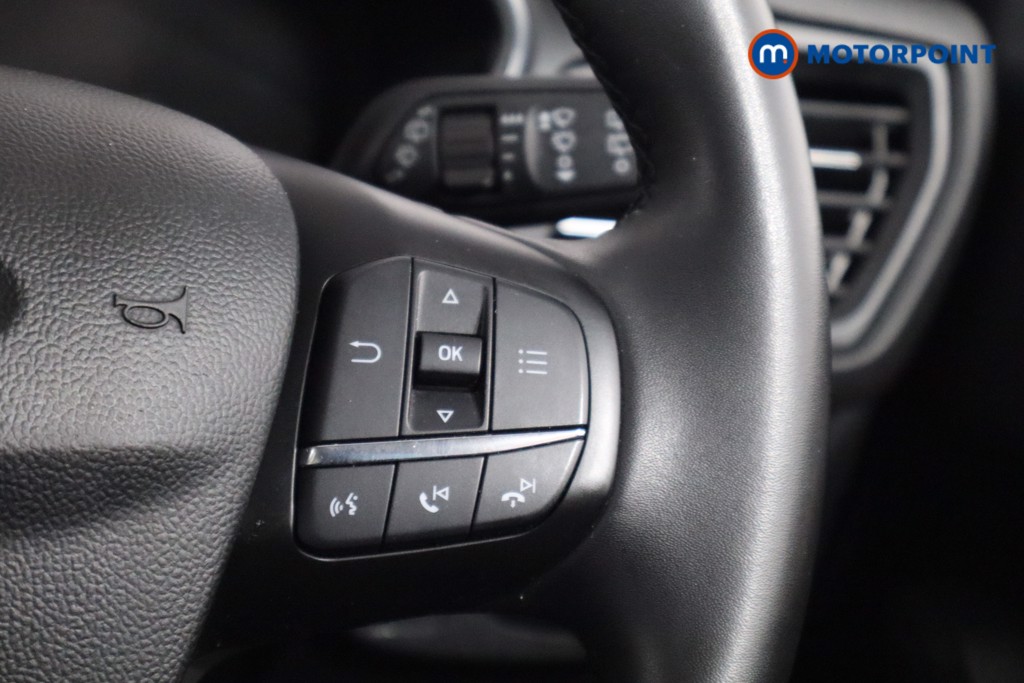 Ford Focus Titanium Manual Petrol Estate - Stock Number (1581930) - 8th supplementary image