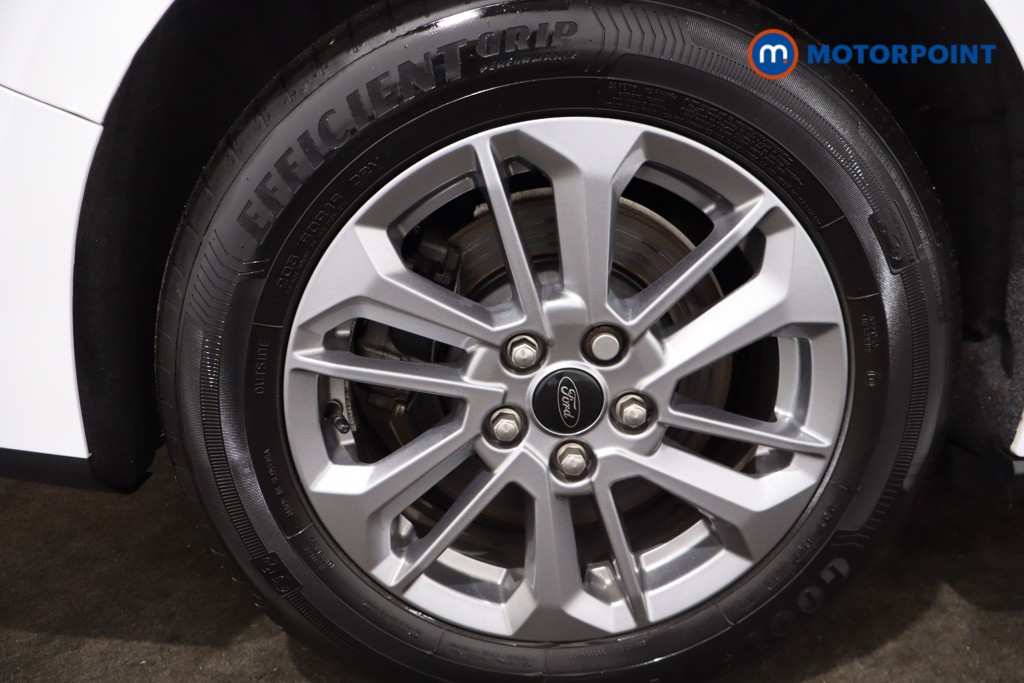 Ford Focus Titanium Manual Petrol Estate - Stock Number (1581930) - 9th supplementary image