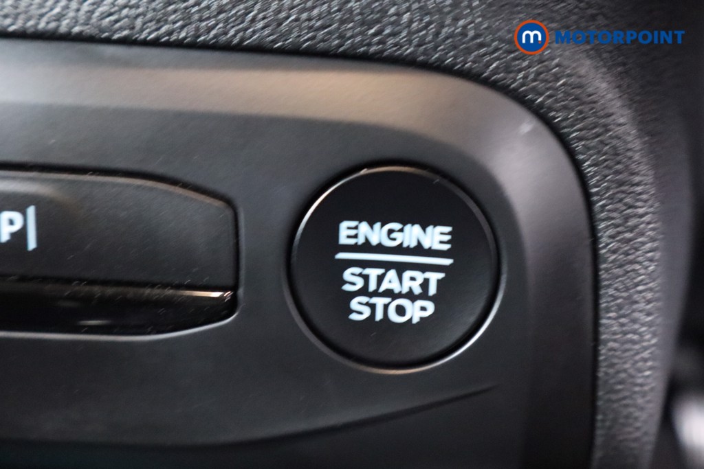 Ford Focus Titanium Manual Petrol Estate - Stock Number (1581930) - 13th supplementary image