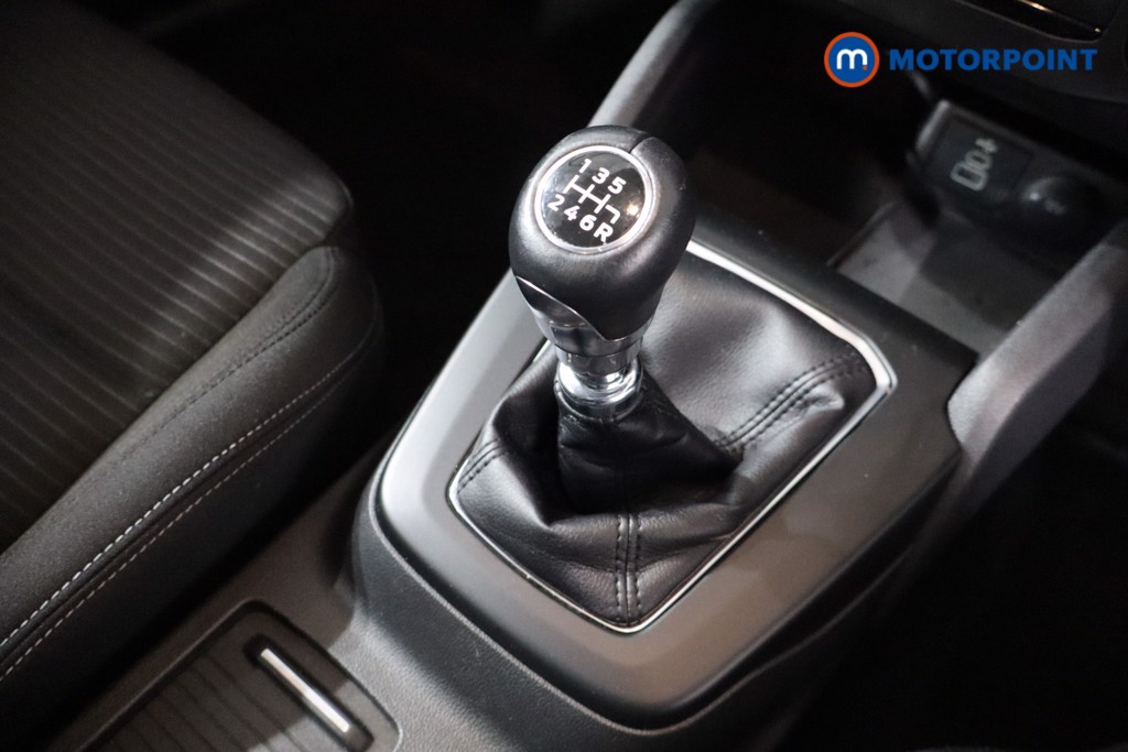 Ford Focus Titanium Manual Petrol Estate - Stock Number (1581930) - 14th supplementary image