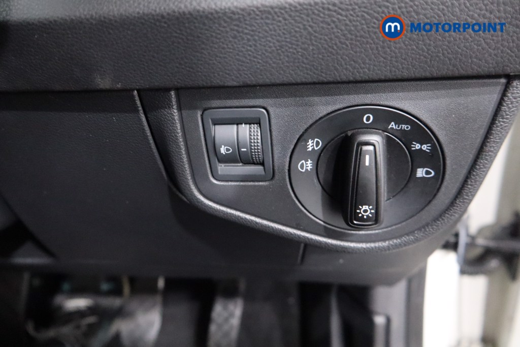 Volkswagen Taigo Life Manual Petrol SUV - Stock Number (1582821) - 21st supplementary image