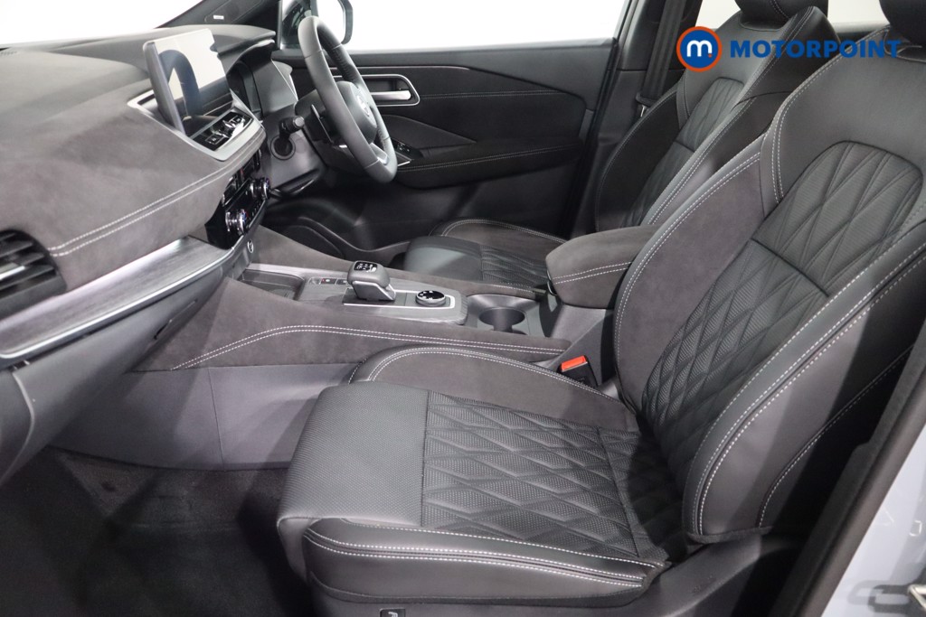 Nissan Qashqai Tekna-Plus Automatic Petrol SUV - Stock Number (1585105) - 4th supplementary image