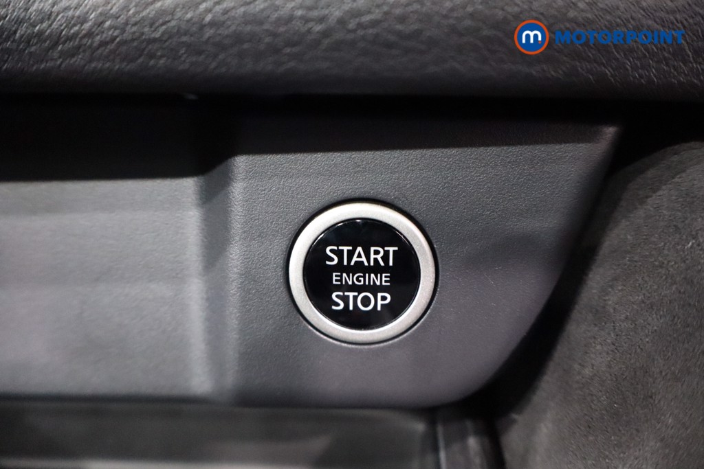 Nissan Qashqai Tekna-Plus Automatic Petrol SUV - Stock Number (1585105) - 13th supplementary image