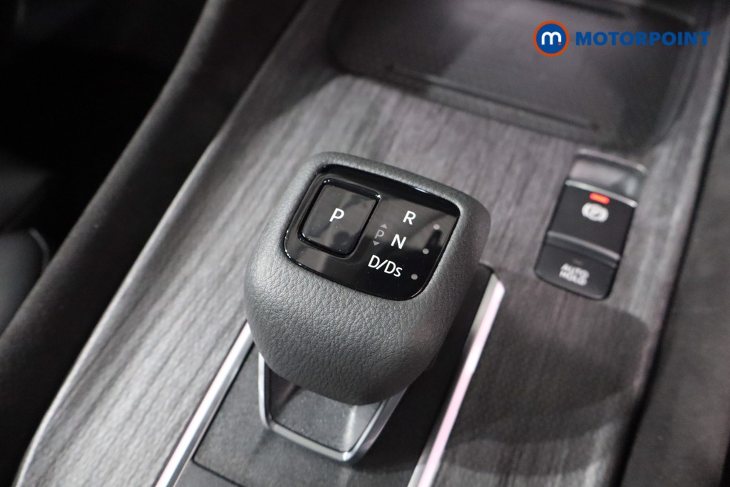 Nissan Qashqai Tekna-Plus Automatic Petrol SUV - Stock Number (1585105) - 14th supplementary image