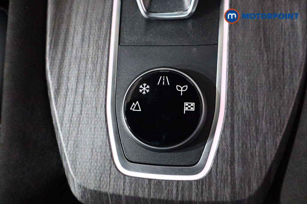 Nissan Qashqai Tekna-Plus Automatic Petrol SUV - Stock Number (1585105) - 21st supplementary image