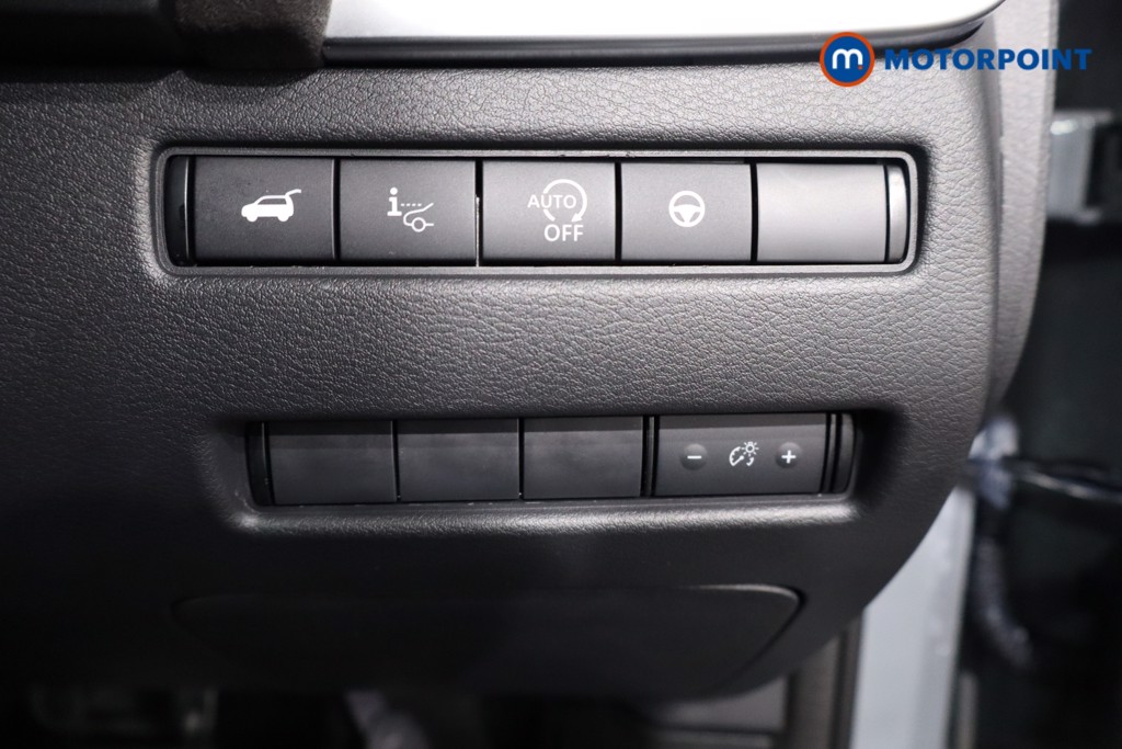 Nissan Qashqai Tekna-Plus Automatic Petrol SUV - Stock Number (1585105) - 24th supplementary image