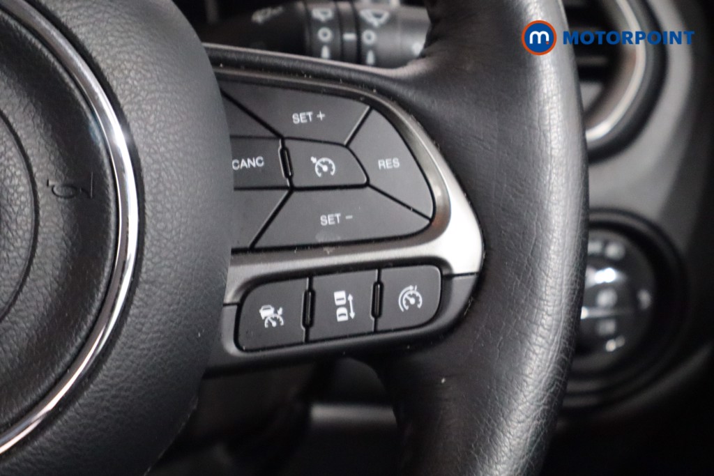 Jeep Renegade Limited Manual Petrol SUV - Stock Number (1585121) - 8th supplementary image
