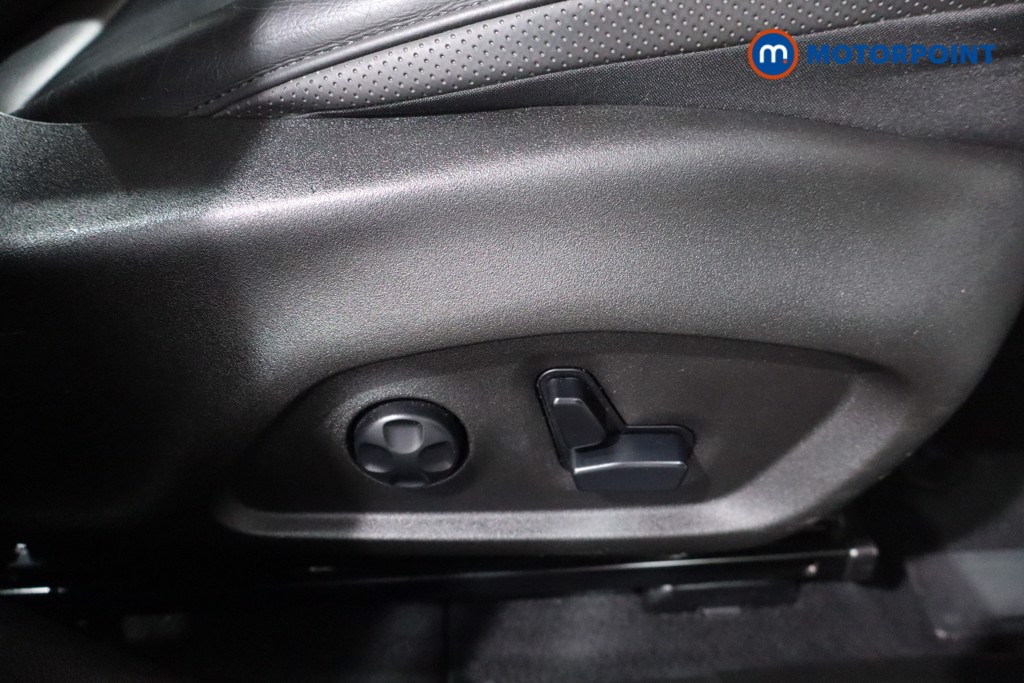 Jeep Renegade Limited Manual Petrol SUV - Stock Number (1585121) - 21st supplementary image