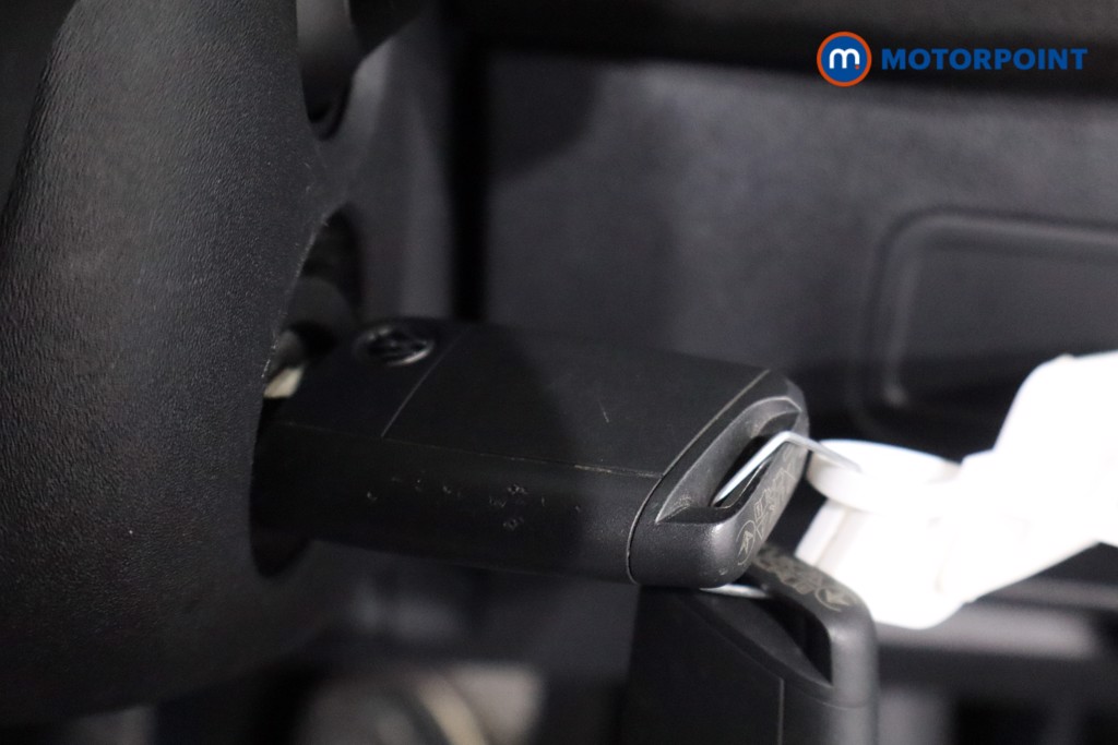 Volkswagen Tiguan Allspace Life Automatic Petrol SUV - Stock Number (1585175) - 13th supplementary image