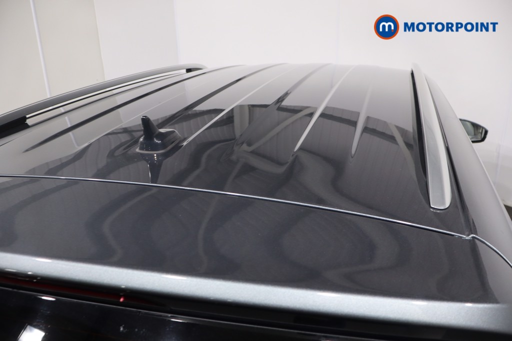 Volkswagen Tiguan Allspace Life Automatic Petrol SUV - Stock Number (1585175) - 33rd supplementary image