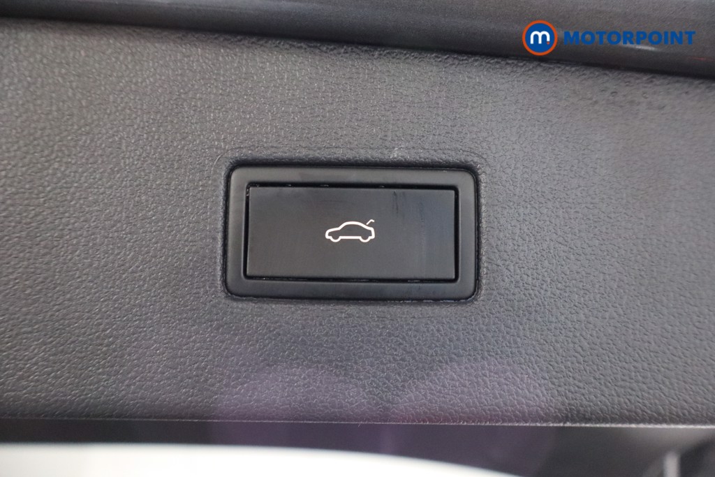 Volkswagen Tiguan Allspace Life Automatic Petrol SUV - Stock Number (1585175) - 38th supplementary image