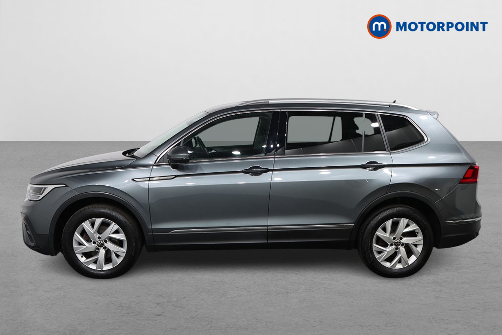 Volkswagen Tiguan Allspace Life Automatic Petrol SUV - Stock Number (1585175) - Passenger side
