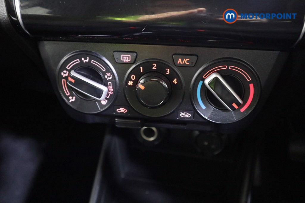 Suzuki Swift Sz-T Manual Petrol Hatchback - Stock Number (1585900) - 6th supplementary image