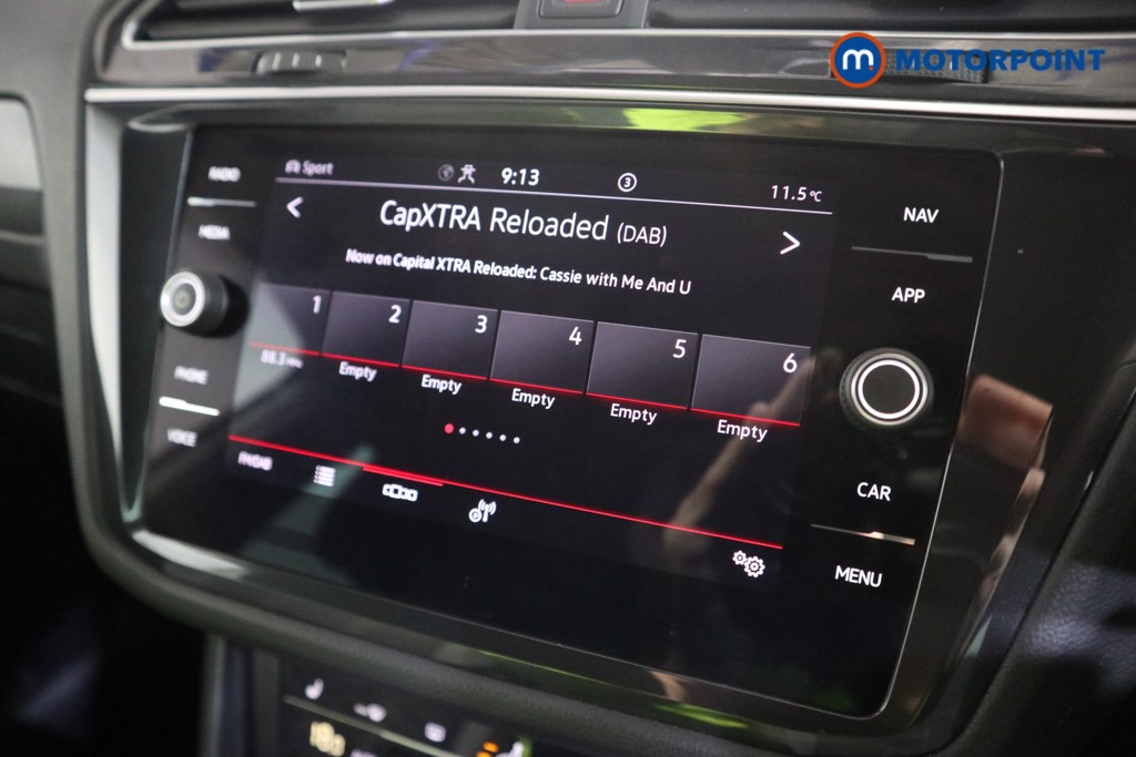 Volkswagen Tiguan R-Line Automatic Petrol SUV - Stock Number (1586310) - 7th supplementary image