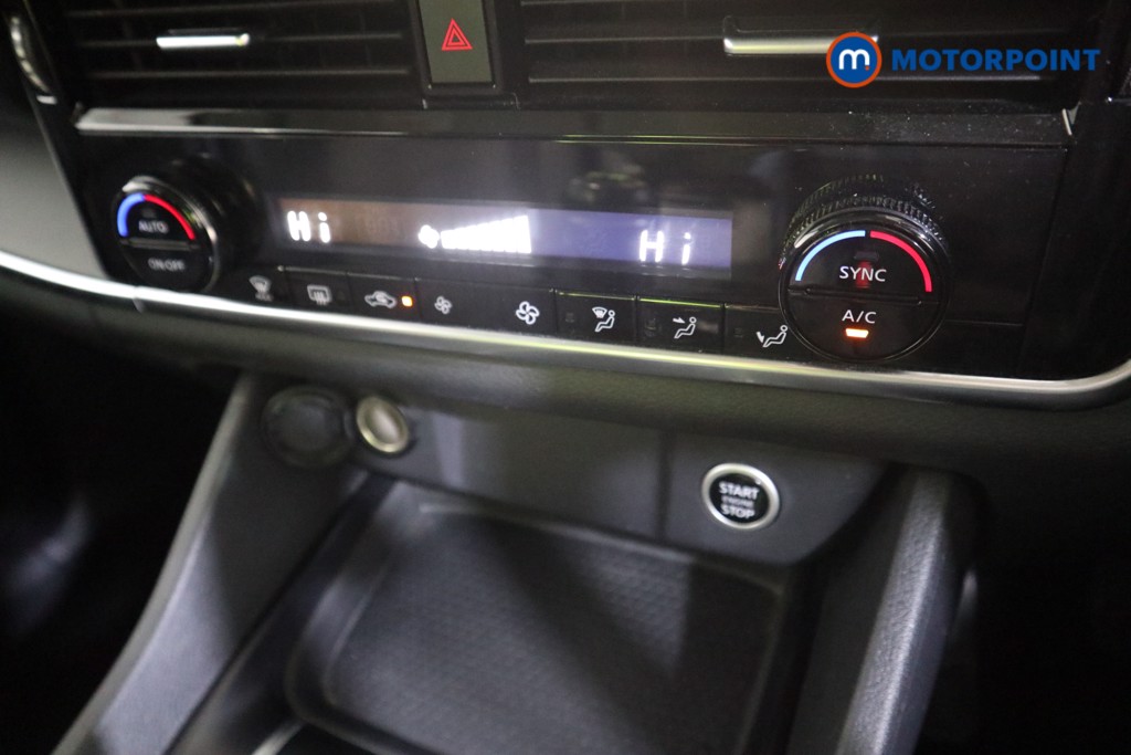 Nissan Qashqai Acenta Premium Manual Petrol SUV - Stock Number (1586476) - 7th supplementary image