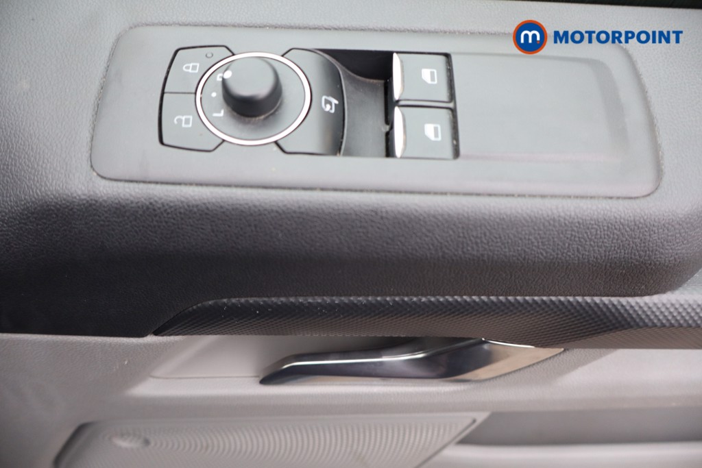 Ford Transit Custom Limited Manual Diesel Panel Van - Stock Number (1587189) - 29th supplementary image