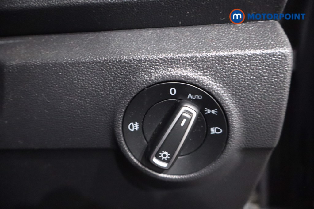 Volkswagen T-Roc Black Edition Automatic Petrol SUV - Stock Number (1587250) - 21st supplementary image
